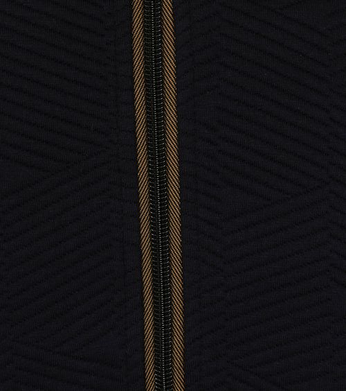 Product / Detail