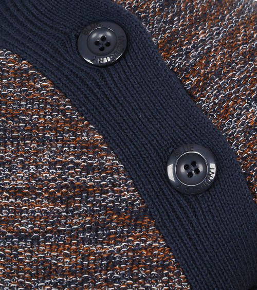 Product / Detail