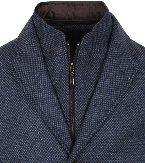Product / Detail