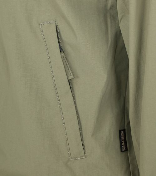 Product / Detail