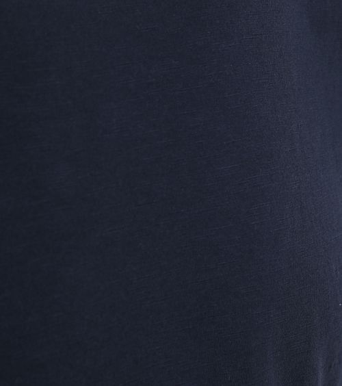 Product / Detail
