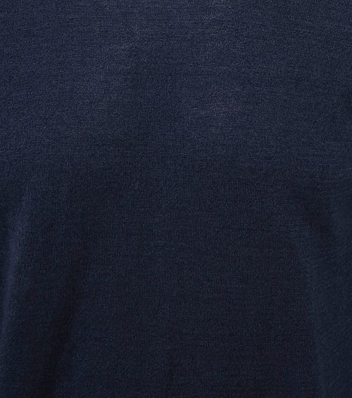 Product / Detail