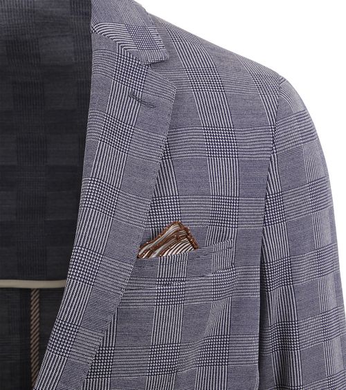 Product / Detail