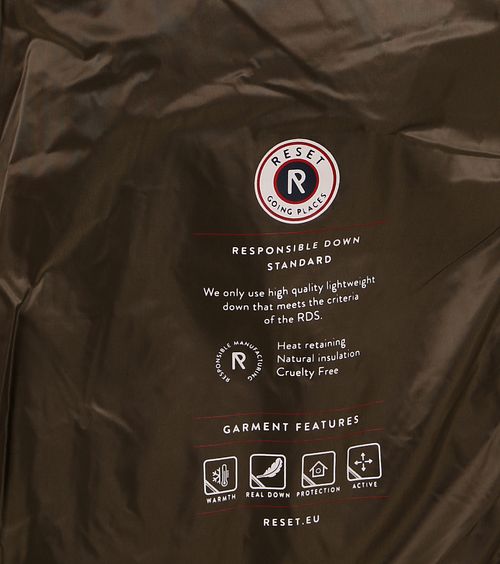 Product / Detail