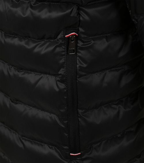 Product / Detail