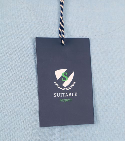 Product / Detail