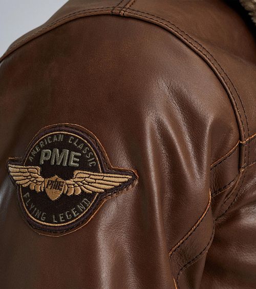 Product / Detail