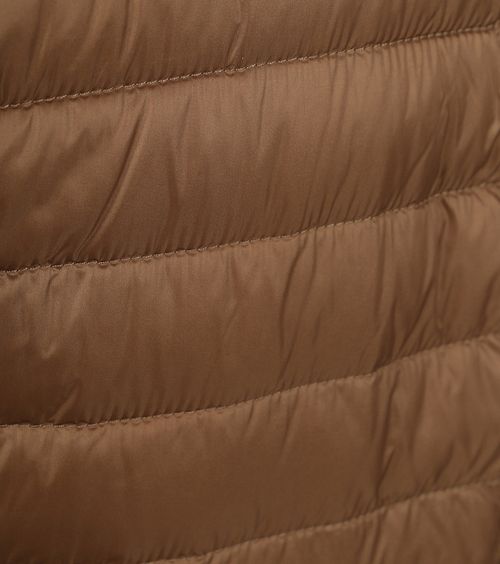 Product / Detail