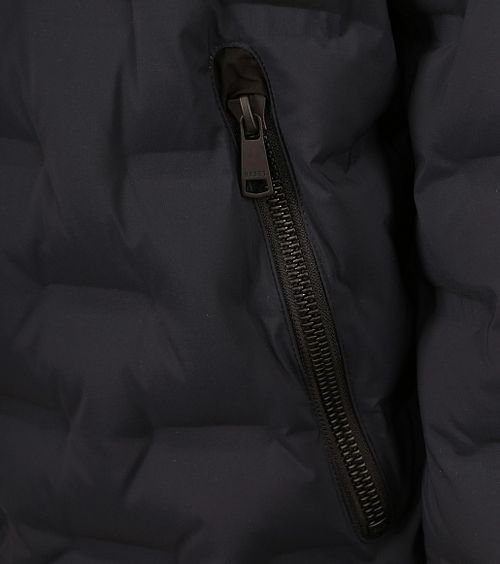 Product / Detail