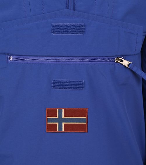 Product / Detail