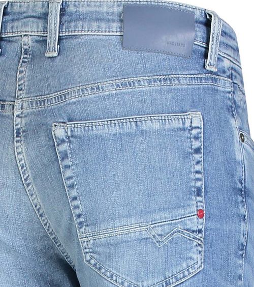 Product / Detail