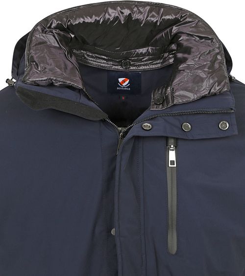 Product / Detail