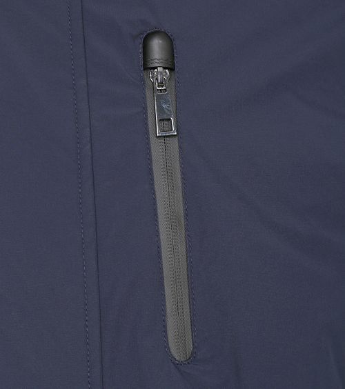 Product / Detail