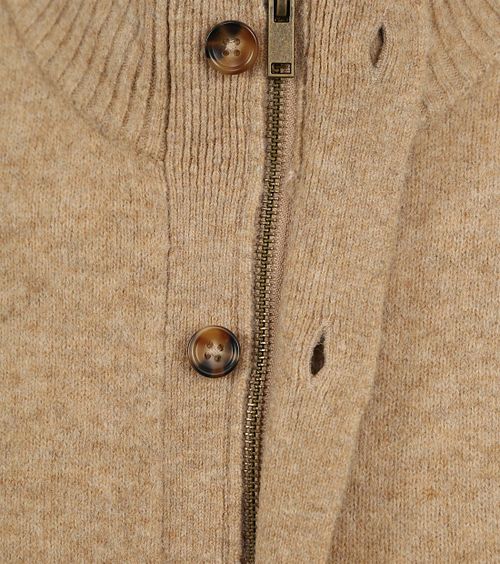 Product / Detail