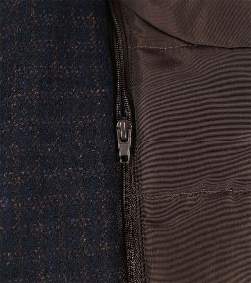 Product / Detail