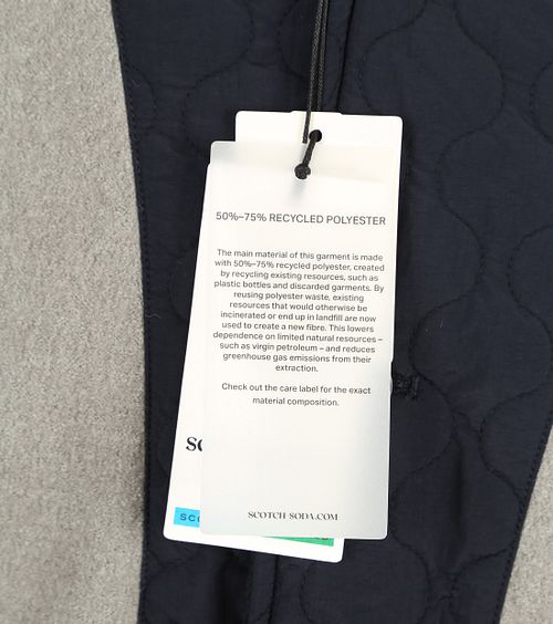 Product / Detail
