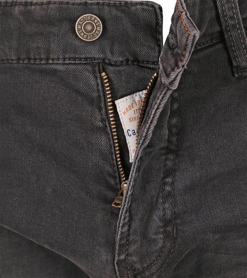 Product / Detail