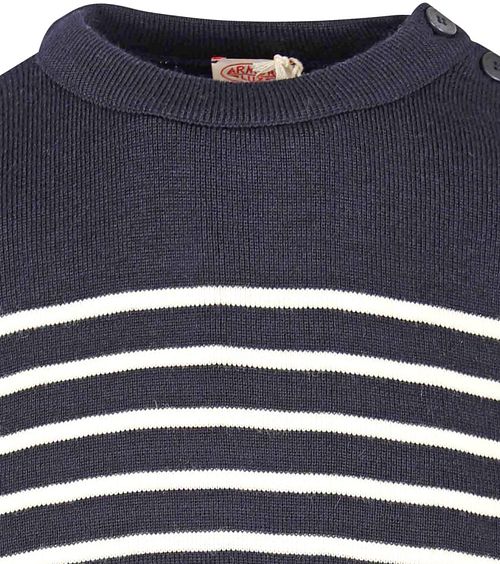 Product / Detail