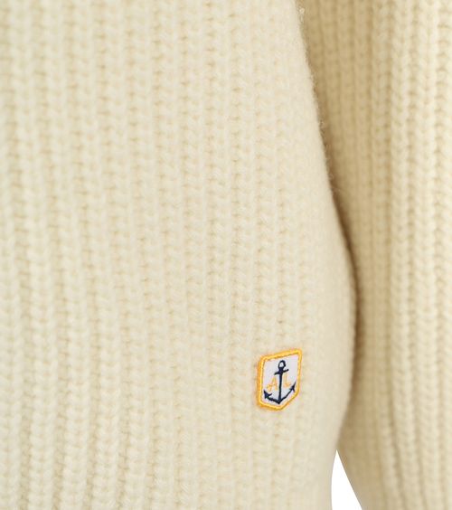 Product / Detail