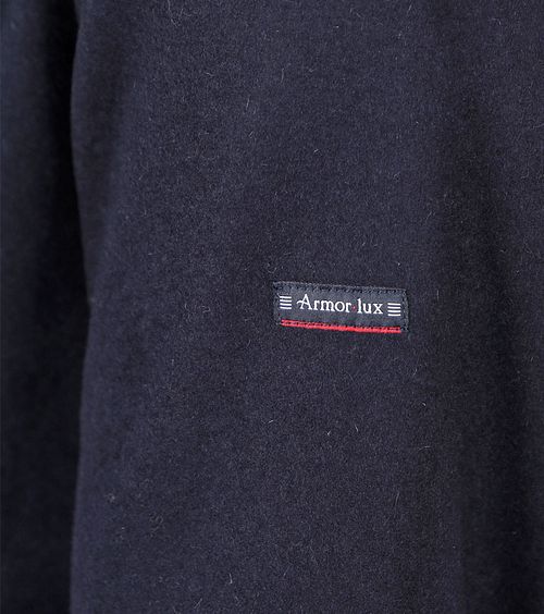 Product / Detail