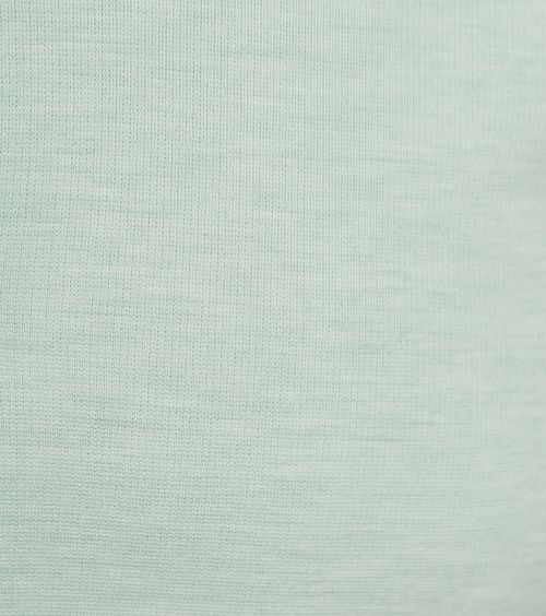 Product / Detail
