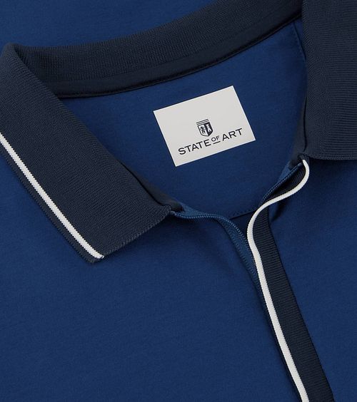 Product / Detail