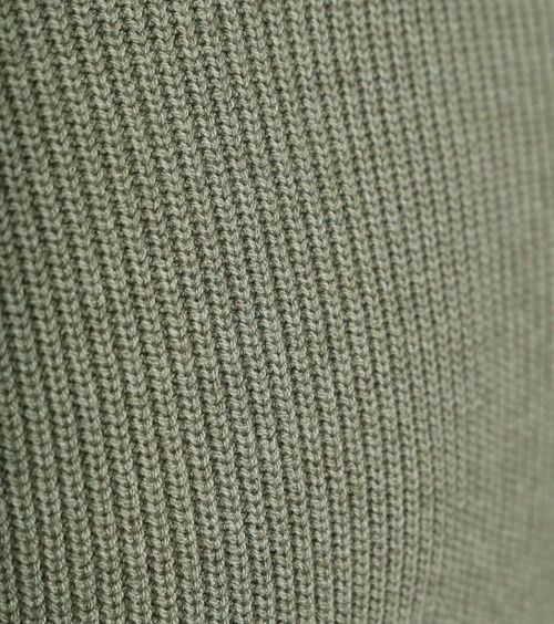 Product / Detail