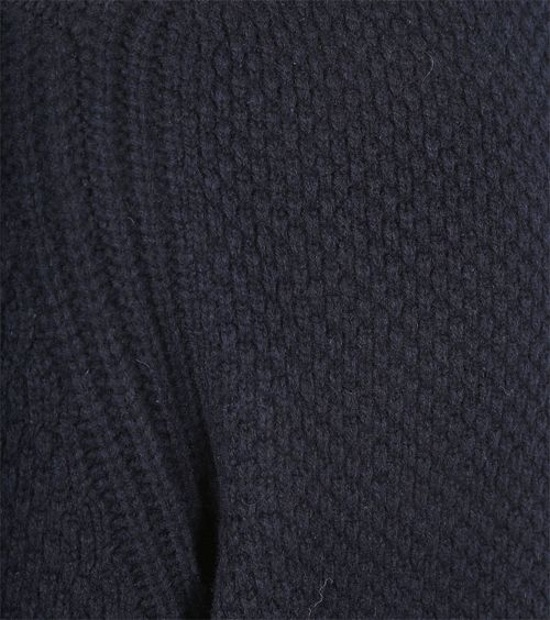 Product / Detail