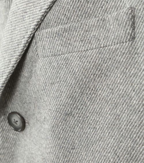Product / Detail