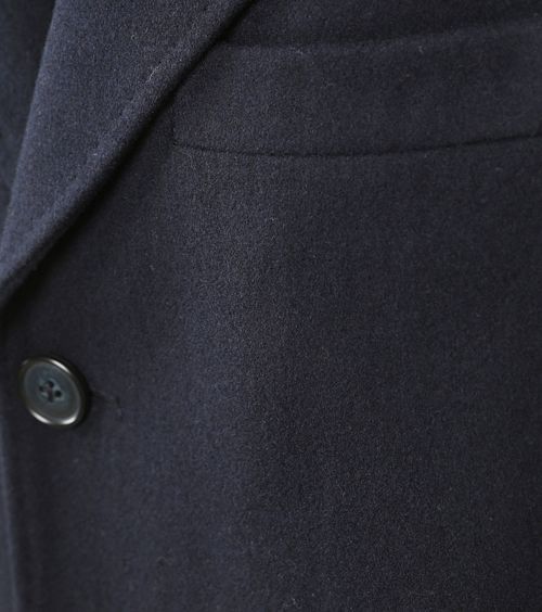 Product / Detail