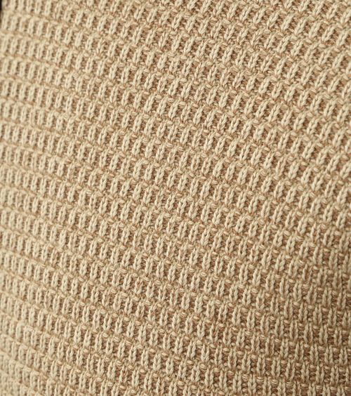 Product / Detail