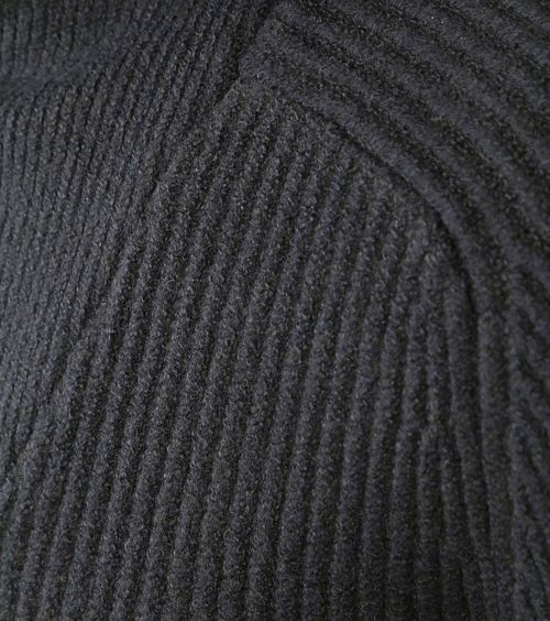 Product / Detail