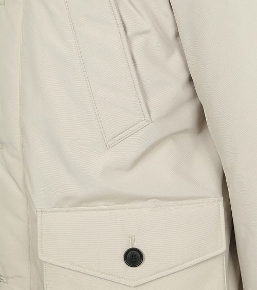 Product / Detail
