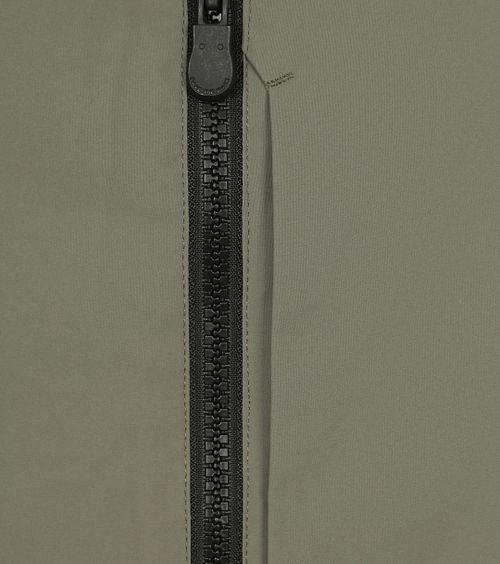 Product / Detail