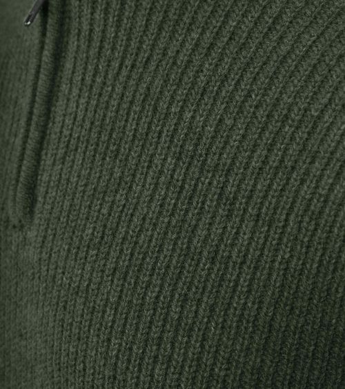 Product / Detail