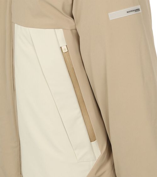 Product / Detail