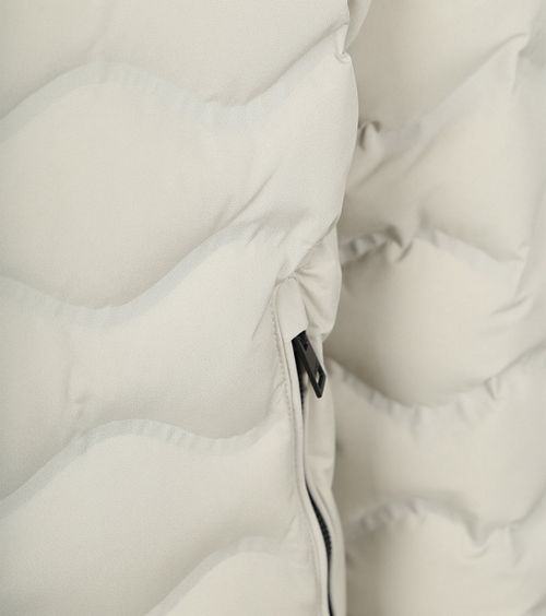 Product / Detail