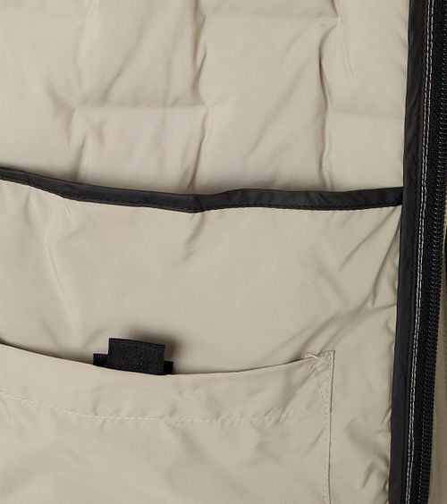 Product / Detail