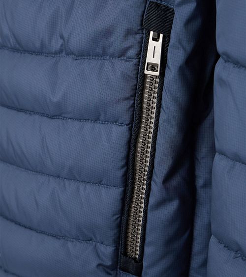 Product / Detail
