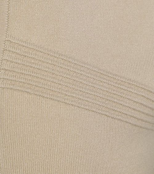 Product / Detail