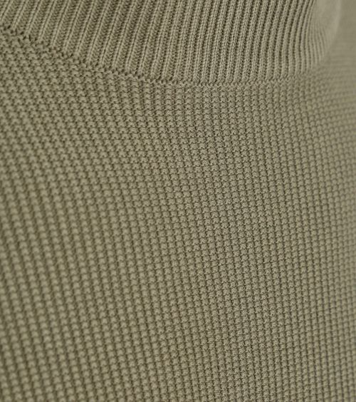 Product / Detail