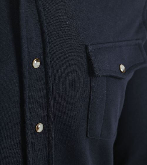 Product / Detail