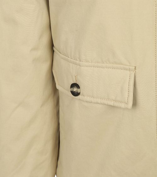 Product / Detail