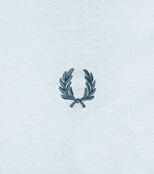 Fred Perry T-Shirt M1588 Lichtblauw V08 Product / Detail