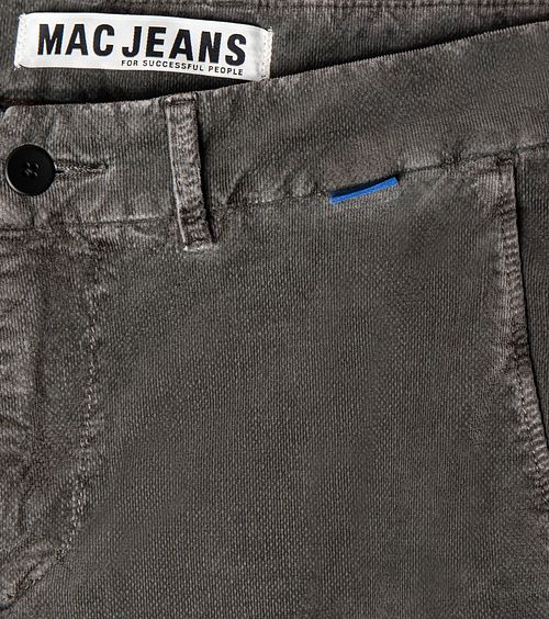 Model / Detail
