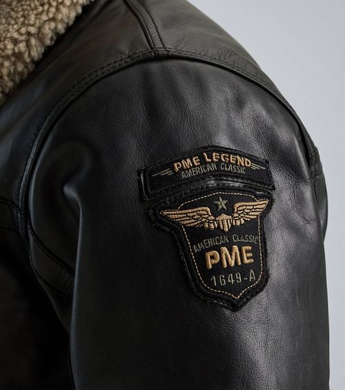 PME Legend Lederjacke Buff Hudson Schwarz Model / Detail