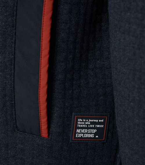 Product / Detail