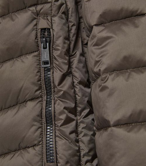 Product / Detail