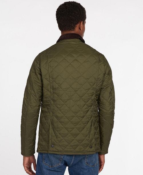 Barbour Heritage Liddesdale Quilted Jas Groen Model / Achterkant