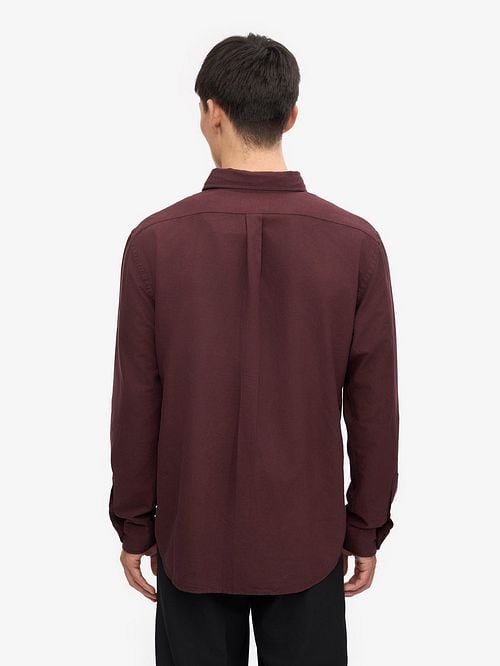 Colorful Standard Shirt Bordeaux Model / Achterkant